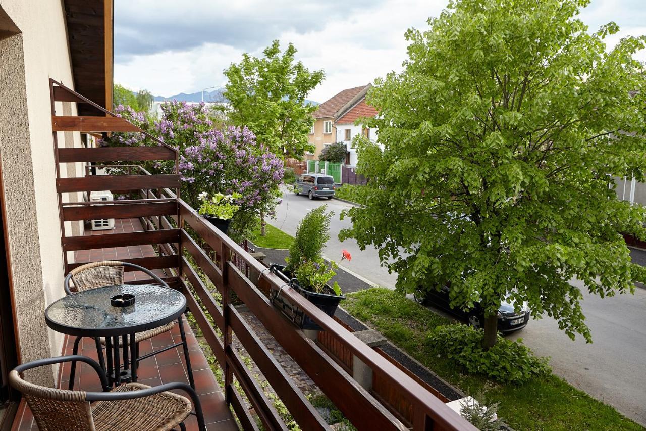 Apartament Rozelor 브라쇼브 외부 사진